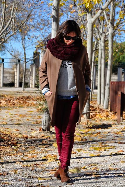 CAMEL COAT.- CAMEL COAT.-