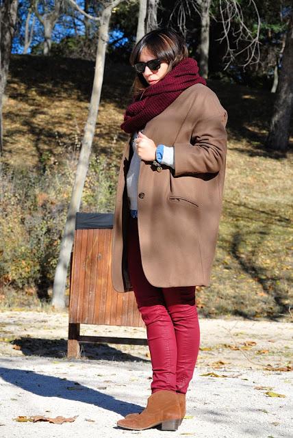 CAMEL COAT.- CAMEL COAT.-