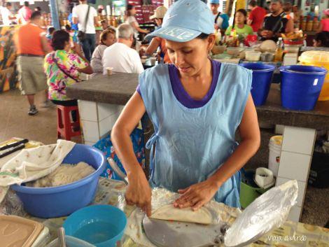 De La Restinga a Macanao y de ahí, a Punta Arenas El mercado de Conejeros, tempranito, lleno de empanadas