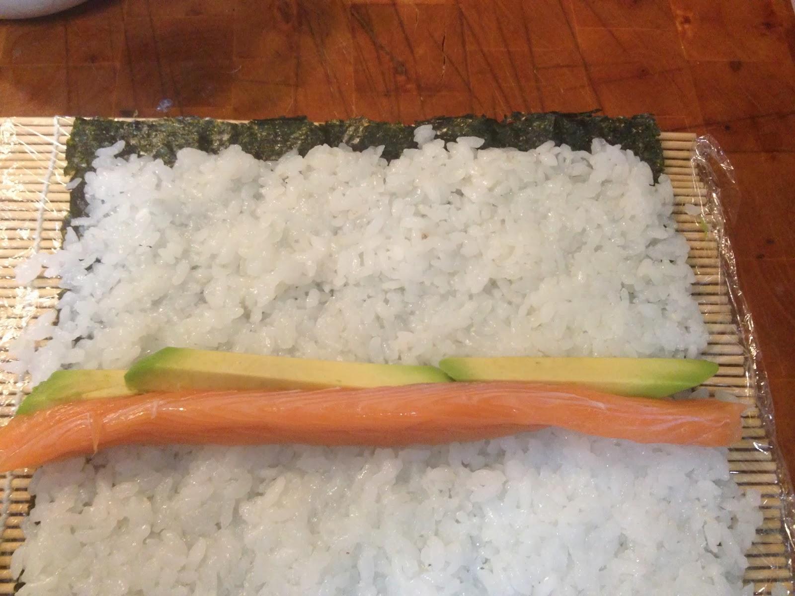 SUSHI SUSHI