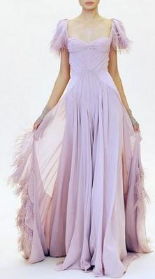 Casamiento violeta I: El vestido