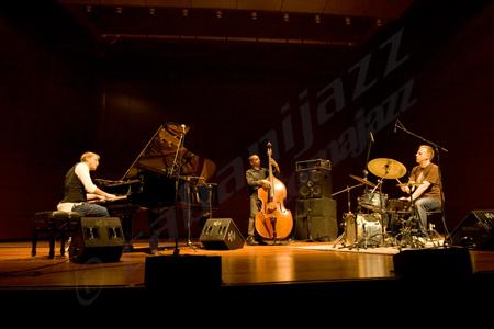 Tingvall Trio (Eurojazz 2010, Auditorio del Museo Nacional Centro de Arte Reina Sofía, Madrid, 25-IV-2010)