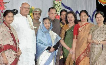 2010081967070101 2010081967070101