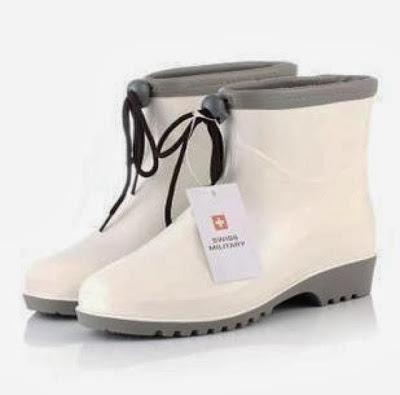 Quiero unas Wellies pues tengo unas wellies Quiero unas Wellies pues tengo unas wellies