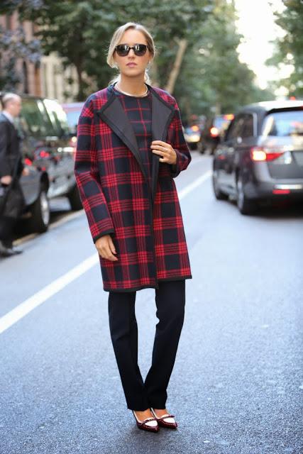 LOVE IT or HATE IT; PLAID COAT.- LOVE IT or HATE IT; PLAID COAT.-