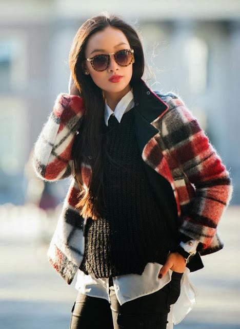 LOVE IT or HATE IT; PLAID COAT.- LOVE IT or HATE IT; PLAID COAT.-