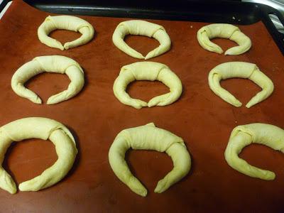 RECETA de CROISSANTS CASEROS RECETA de CROISSANTS CASEROS