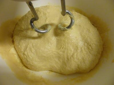 RECETA de CROISSANTS CASEROS RECETA de CROISSANTS CASEROS