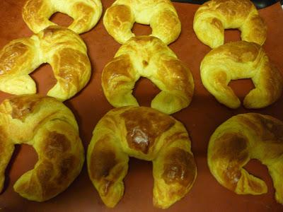 RECETA de CROISSANTS CASEROS RECETA de CROISSANTS CASEROS