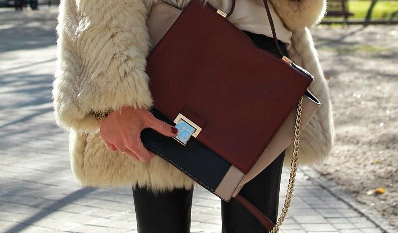 blanco y negro (con burdeos) blanco y negro (con burdeos)