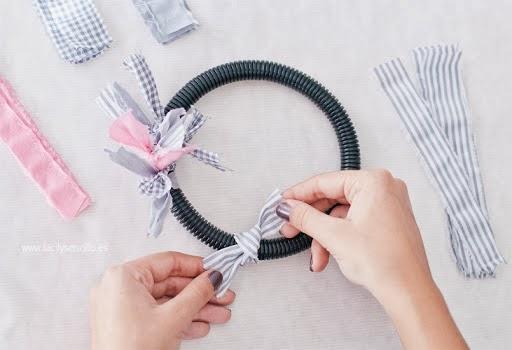 DIY..UN DELICADO CENTRO DE NAVIDAD DIY..UN DELICADO CENTRO DE NAVIDAD