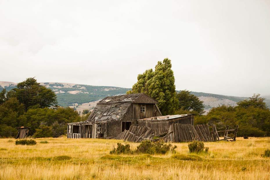 Recorriendo la RN 40: primer tramo, de Cabo Vírgenes a Esquel. Recorriendo la RN 40: primer tramo, de Cabo Vírgenes a Esquel.