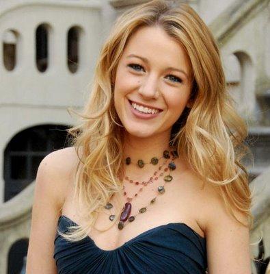 Blake Lively in new Hair Look