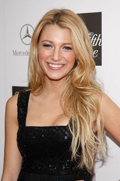 Blake Lively in new Hair Look