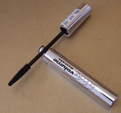 Los favoritos de … Noviembre y un producto casi favorito Los favoritos de … Noviembre y un producto casi favorito