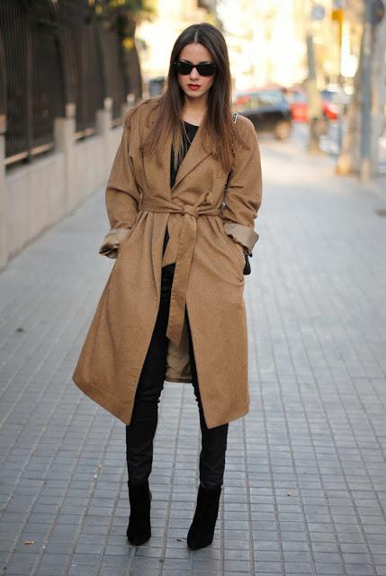 STREET STYLE INSPIRATION; CAMEL COATS.-