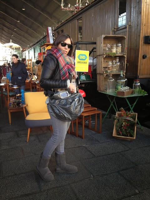 COMFY LOOK FOR A SUNDAY PLAN.- COMFY LOOK FOR A SUNDAY PLAN.-