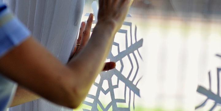 VISTE TUS VENTANAS DE NAVIDAD Ideas para decorar ventanas en Navidad