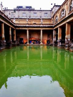 5 sitios para pasar de largo y 5 sitios imprescindibles en un viaje de 5 días por Inglaterra. Bath