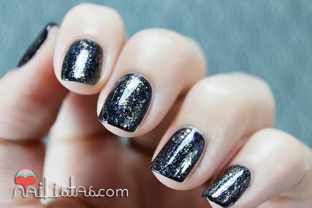 Swatch de As Gold as it Gets, Essie Luxeffects Swatch de As Gold as it Gets, Essie Luxeffects