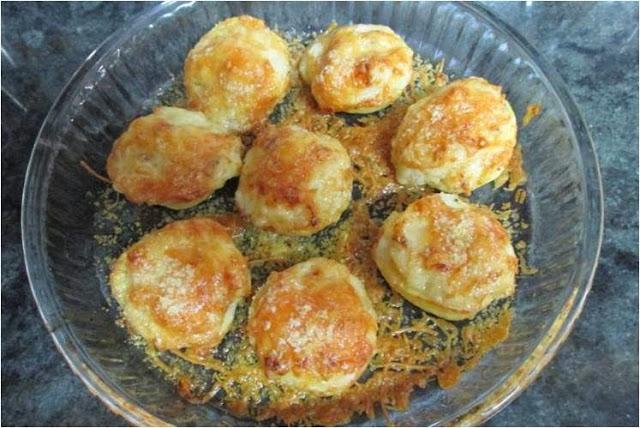 PATATAS RELLENAS CON GAMBAS PATATAS RELLENAS CON GAMBAS