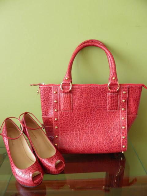 Zapatos y Carteras Zapatos Rojos, Mouna, Patricia Arata , Entaconadas