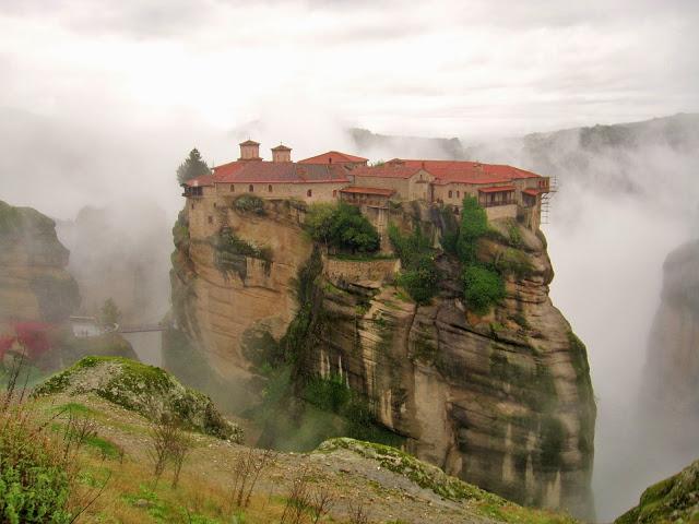 Meteora: los hombres hambrientos de Dios Meteora: los hombres hambrientos de Dios