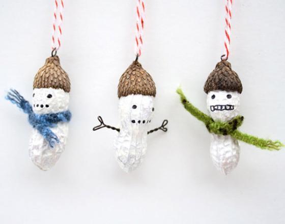 Píldoras de adornos navideños y otras cosas… cacahuetes (2)