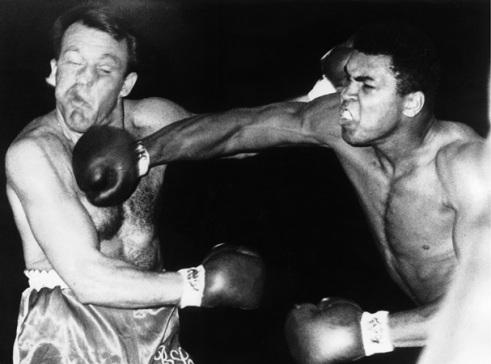 MUHAMMAD ALI CONTRE BRIAN LONDON EN 1966