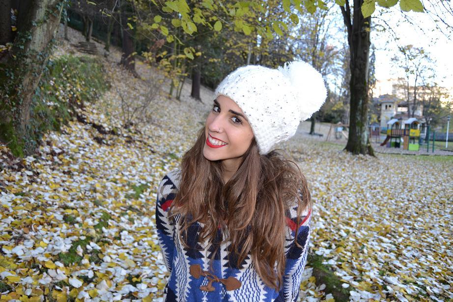 Red pants ethnic jacket