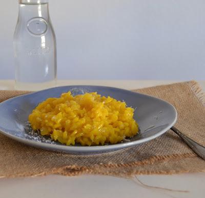 RISOTTO ALLA MILANESE RISOTTO ALLA MILANESE