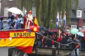 España y los niños holandeses: El Duque de Alba para asustarlos y San Nicolás para traerles regalos