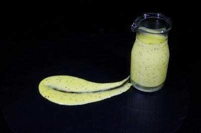 Salsa de mostaza a la antigua Salsa de mostaza a la antigua