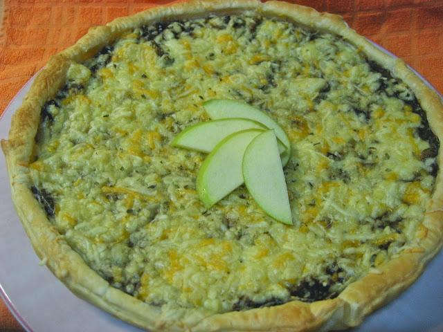 QUICHE DE BUTIFARRA NEGRA Y SETAS QUICHE DE BUTIFARRA NEGRA Y SETAS