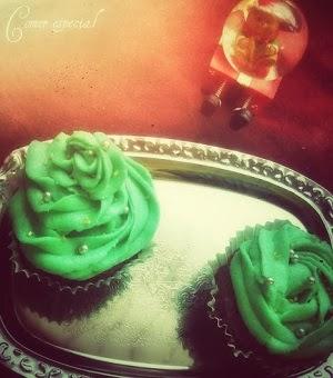 Cupcakes de menta y chocolate para Navidad