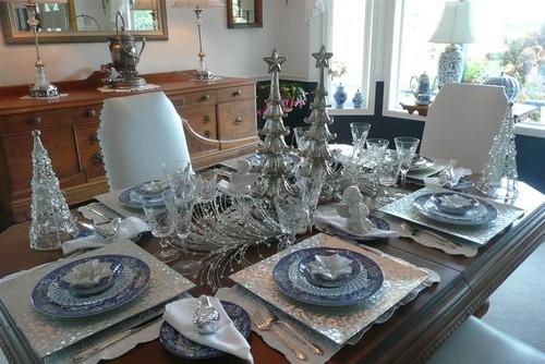 Lindas mesas navideñas en color azul Lindas mesas navideñas en color azul