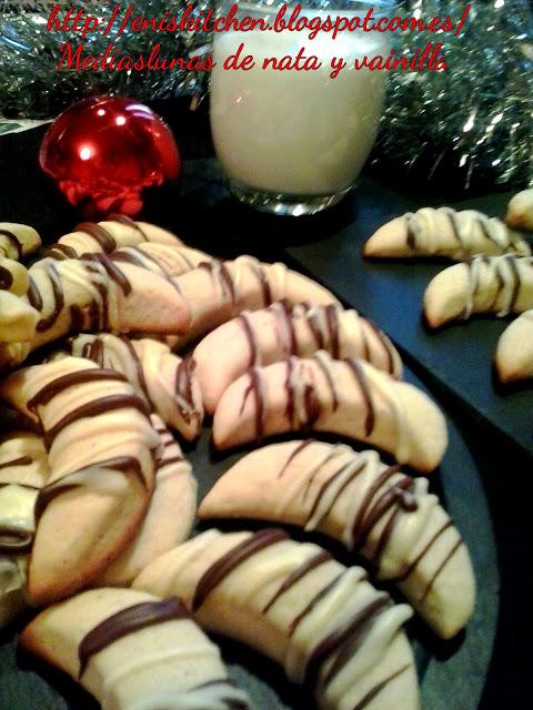Mediaslunas de nata y vainilla! para Navidades! Mediaslunas de nata y vainilla! para Navidades!