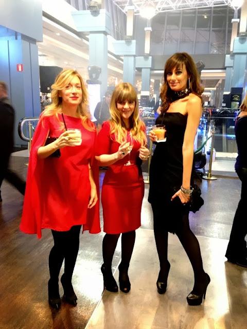 ALGO ÚNICO ALGO ÚNICO