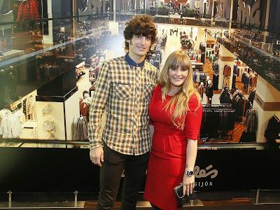 ALGO ÚNICO ALGO ÚNICO