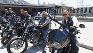 Sons of Anarchy, conclusiones al final de la sexta temporada De derecha a izquierda: Jax Teller, Bobby Elvis, Chibs, Tig Tragger,