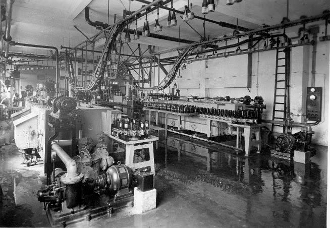 BARCELONA...FOTOS ANTIGUAS DE LA FÁBRICA DE CERVEZA BARCELONESA ...MORITZ...14-12-2013... BARCELONA...FOTOS ANTIGUAS DE LA FÁBRICA DE CERVEZA BARCELONESA ...MORITZ...14-12-2013...