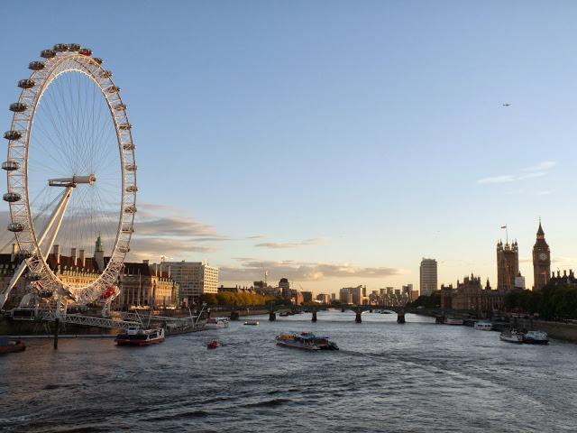 Preparativos del viaje a Londres Preparativos del viaje a Londres