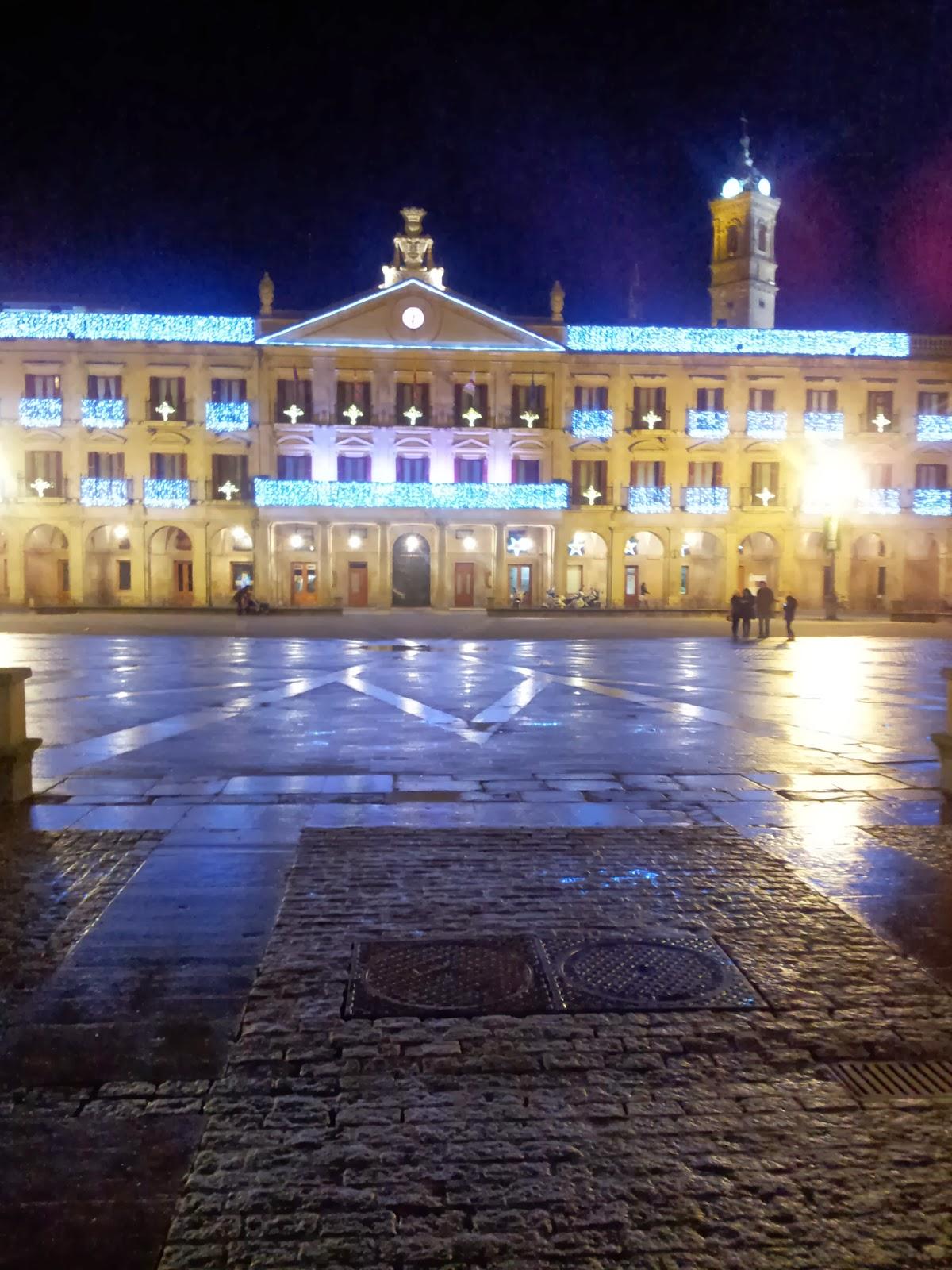 Blogger Traveller: Luz Blogger Traveller: Luz