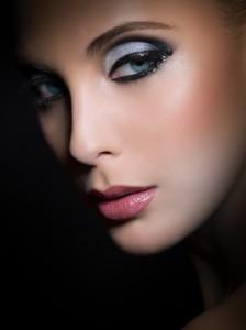 SBS294_SOURCE FILE_00011757 MAQUILLAJE DE FIESTA