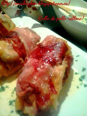 Rulo de muslos de pollo rellenos con salsa de nata a las tres pimientas! Rulo de muslos de pollo rellenos con salsa de nata a las tres pimientas!