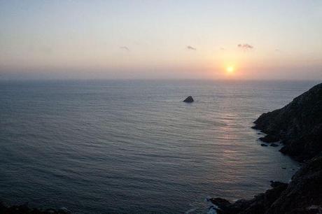Finisterre (La Coruña) puesta_sol_finisterre_lugares_historia