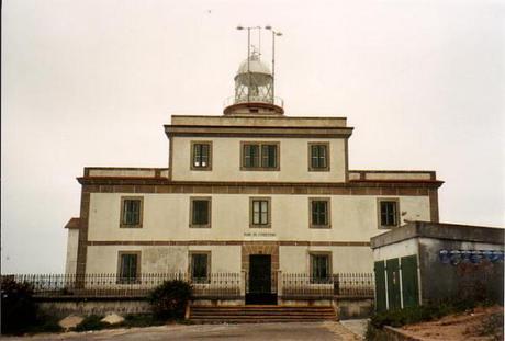 Finisterre (La Coruña) faro_finisterre_lugares_historia