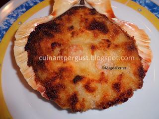 Conchas de salmón y gambas Conchas de salmón y gambas