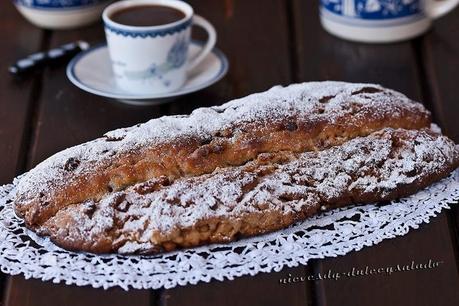 STOLLEN DE CASTAÑAS EN ALMIBAR STOLLEN DE CASTAÑAS EN ALMIBAR