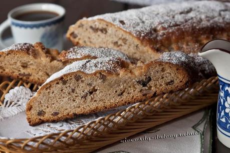 STOLLEN DE CASTAÑAS EN ALMIBAR STOLLEN DE CASTAÑAS EN ALMIBAR